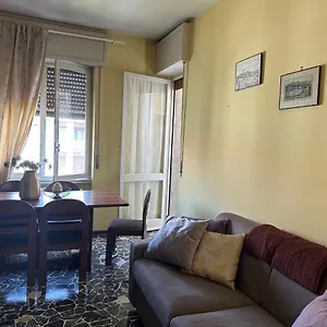 feel-borgo-palazzo-apartment.italymilanhotels.net/